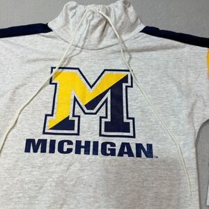 Third Street Sportswear Michigan Wolverines Crewneck Sweatshirt Size 6 Gray
